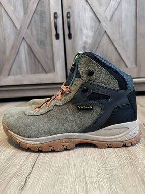 Columbia Men's Newton Ridge Boots